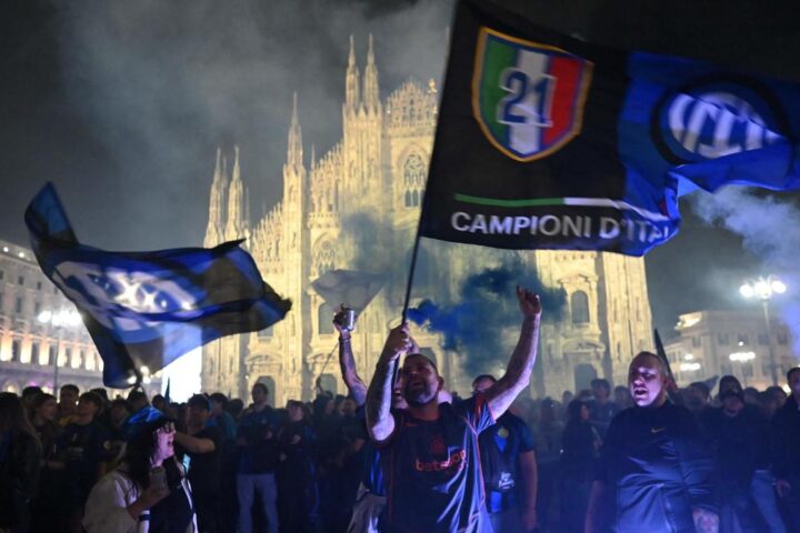 Inter festeggia la vittoria dello scudetto: dal boato di San Siro alla piazza Duomo, Milano in festa
