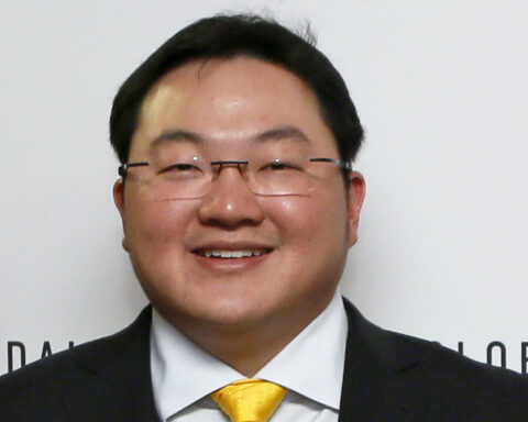 Jho Low, ricercato per il caso 1MDB, chiede la grazia a Trump