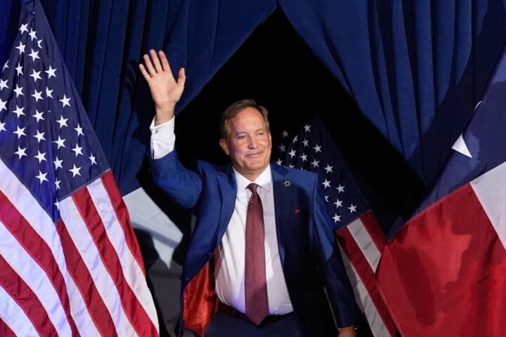 Ken Paxton vince le primarie repubblicane in Texas, affronta accuse di corruzione e immoralità