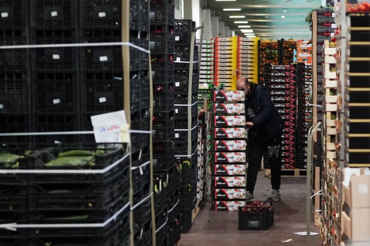 La guerra in Medio Oriente incide sui prezzi al supermercato in Italia