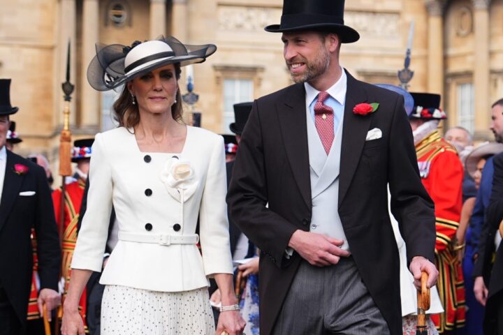 La principessa Kate a Buckingham Palace, ultimo impegno ufficiale prima di visitare Reggio Emilia