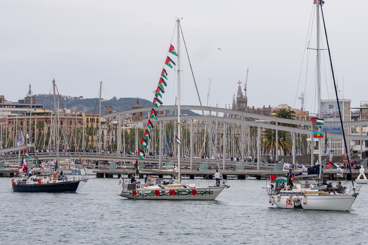 La procura di Roma indaga per sequestro di persona sull'abbordaggio della Global Sumud Flotilla in acque internazionali