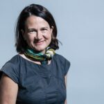 La sfida di Catherine West e le ripercussioni sulla leadership di Starmer dopo i recenti risultati elettorali