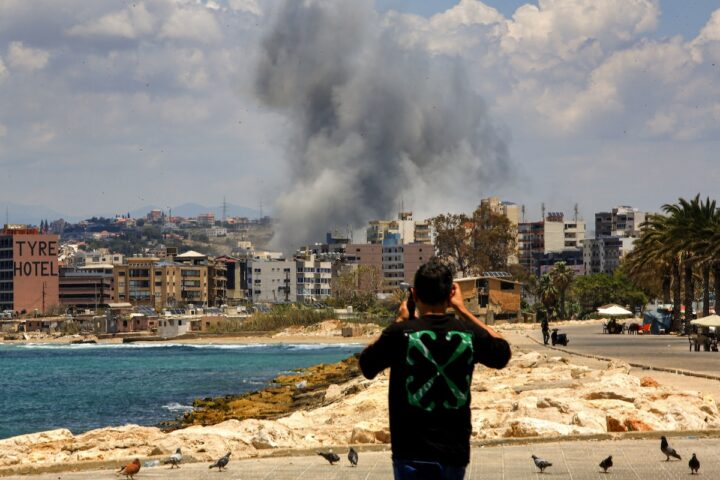L'esercito israeliano amplia le operazioni militari nel Libano meridionale nonostante il cessate il fuoco