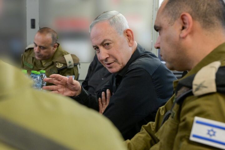 L'esercito israeliano estende le operazioni oltre il fiume Litani nel Libano meridionale