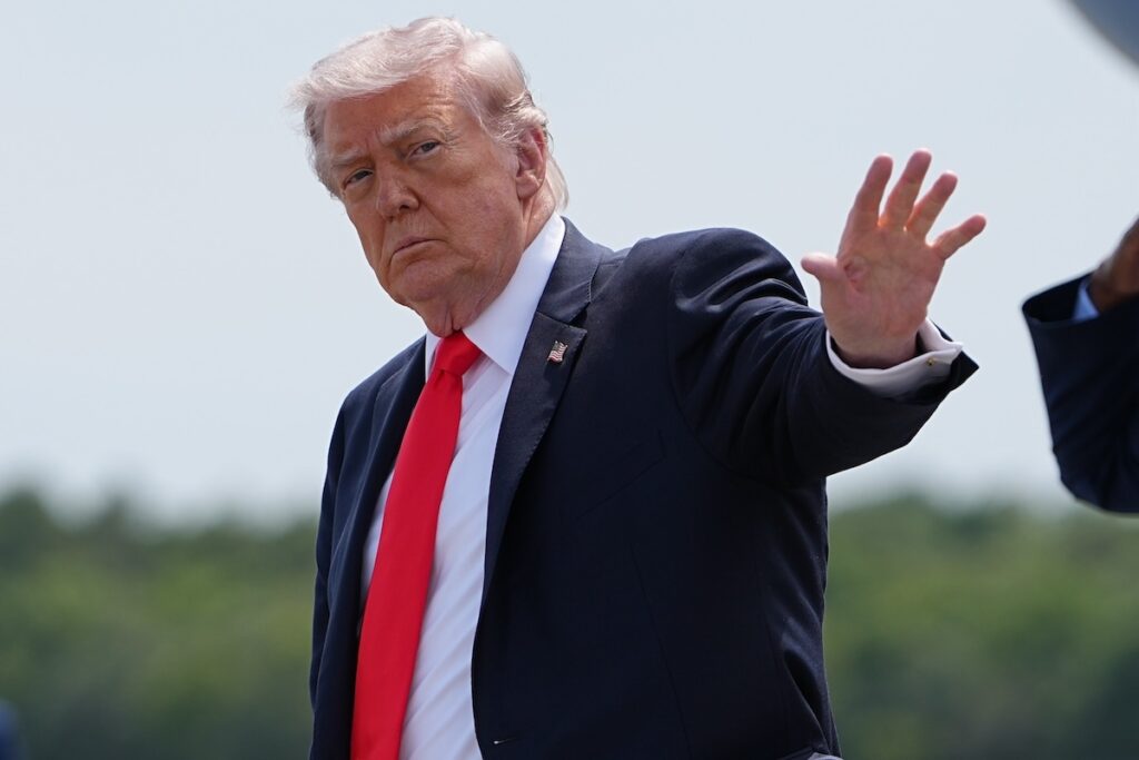 L'Iran presenta nuova proposta di pace agli Stati Uniti, Trump esprime insoddisfazione