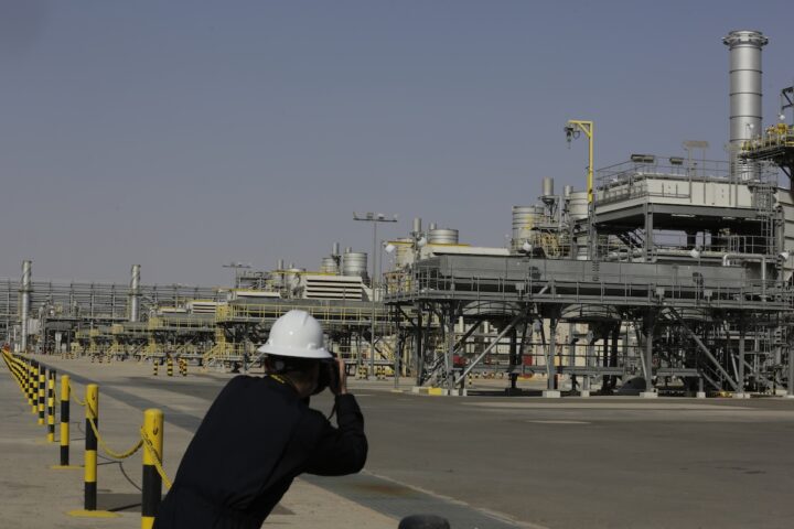 L’OPEC+ aumenta la produzione di petrolio per la terza volta dalla guerra in Medio Oriente
