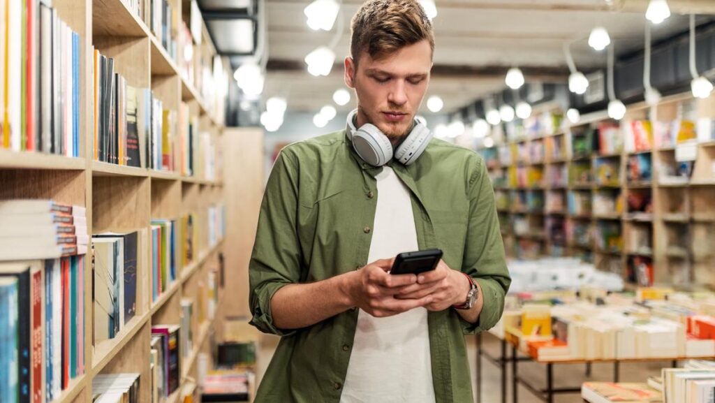 L'Università Federico II incoraggia la disconnessione digitale con premi per gli studenti