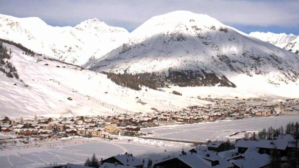 Maltempo in arrivo: attese nevicate fino a mezzo metro sulle Alpi dal 14 maggio