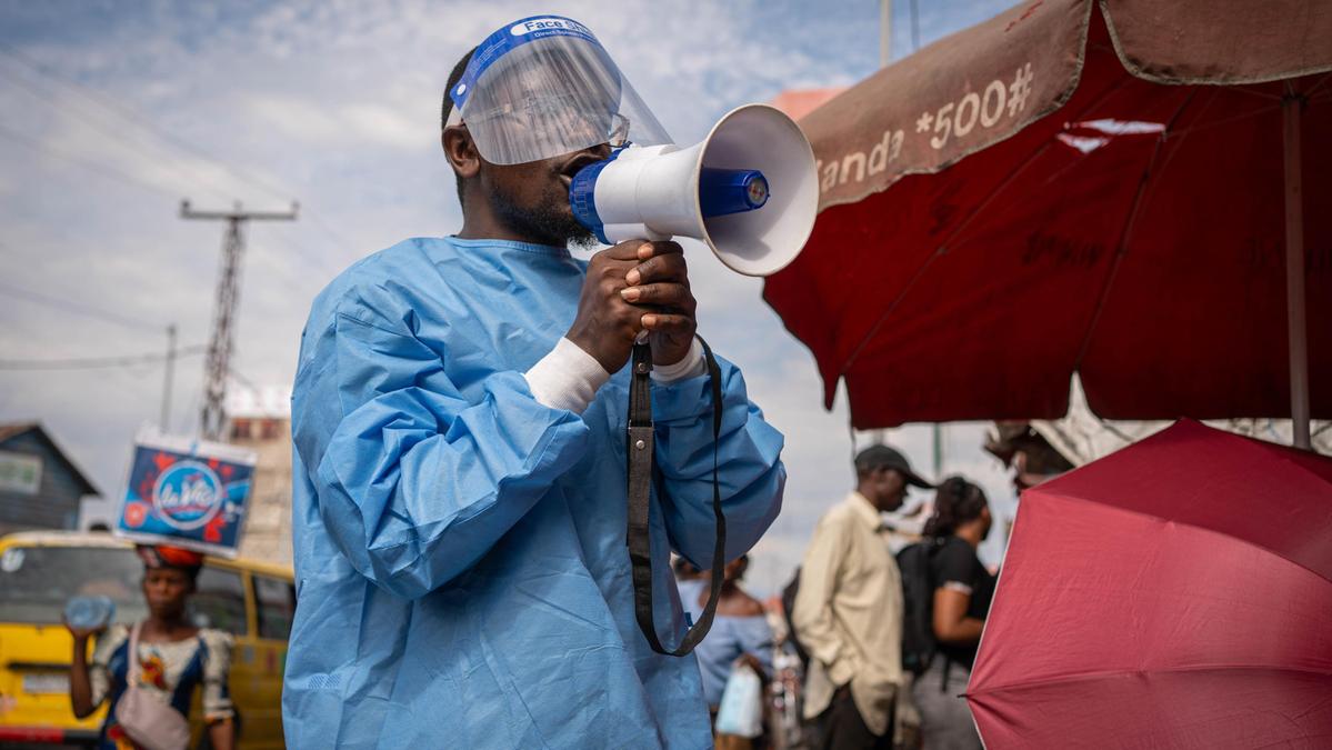 Meloni scrive all'Ue: massimo coordinamento per la vigilanza alle frontiere contro Ebola