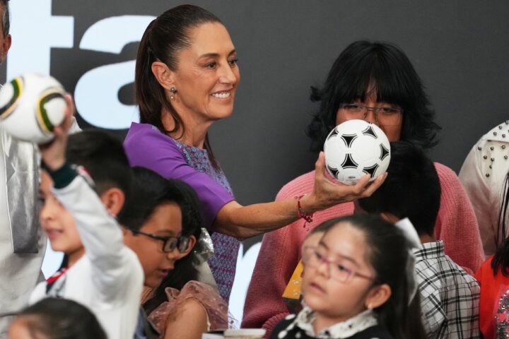 Messico propone la chiusura delle scuole il 5 giugno in vista dei Mondiali di calcio