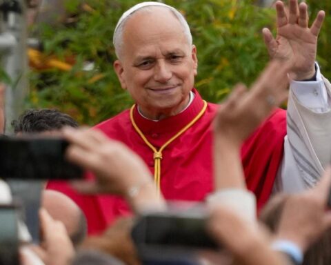 Papa Leone XIV a Pompei per il primo anniversario del pontificato: "Basta guerra, non rassegniamoci alle immagini di morte"