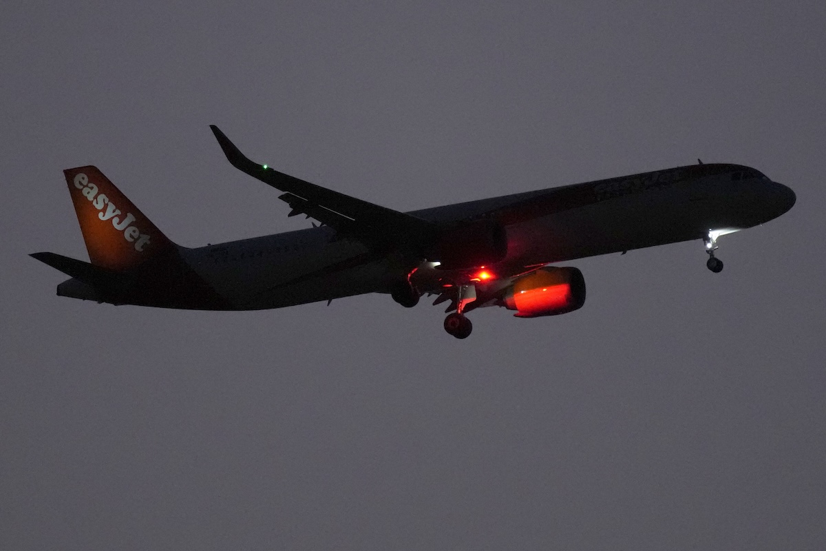 Proclamato sciopero nazionale dei voli oggi, lunedì 11 maggio, coinvolgendo EasyJet e altri aeroporti italiani
