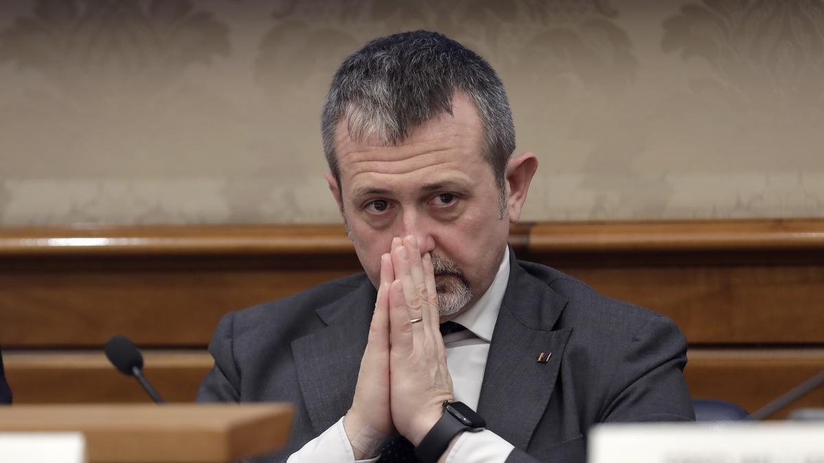 Procura di Roma richiede autorizzazione alla Camera per acquisire chat tra Delmastro e Caroccia
