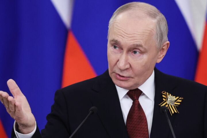 Putin: incontro con Zelensky deve essere punto finale dell'accordo sull'Ucraina