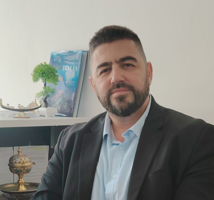 Rimozione degli striscioni "No moschea" della Lega a Venezia: denuncia della comunità islamica locale