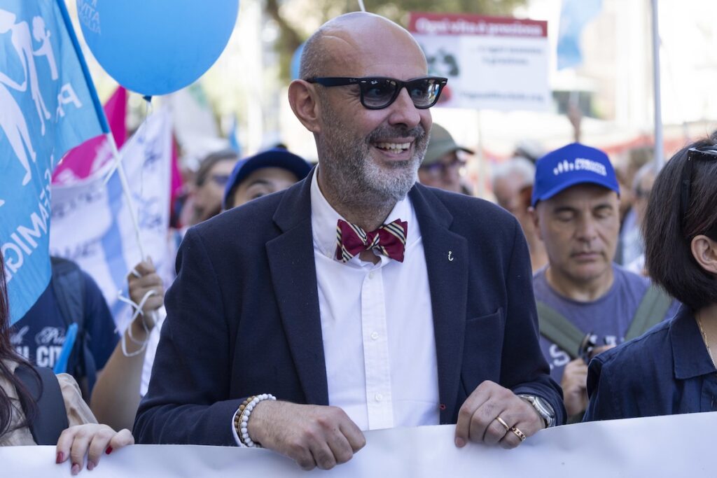Simone Pillon nominato avvocato della "famiglia nel bosco" dopo le dimissioni dei legali precedenti