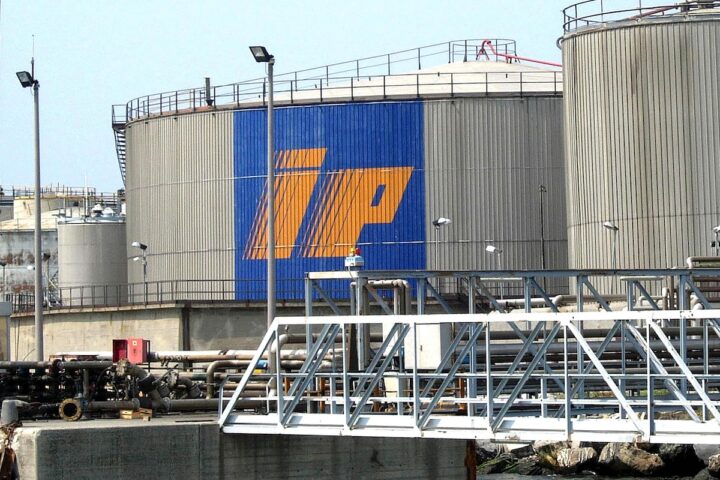Socar completa l'acquisizione del gruppo petrolifero italiano IP, rilevando il 99,82% delle azioni