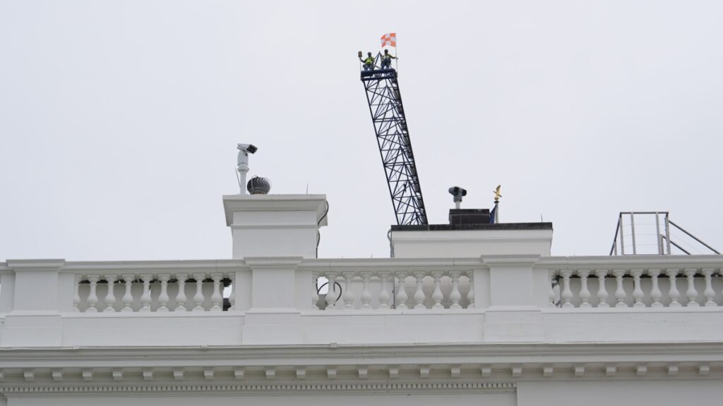Sondaggio: più della metà degli americani si oppone alla sala da ballo di Trump alla Casa Bianca