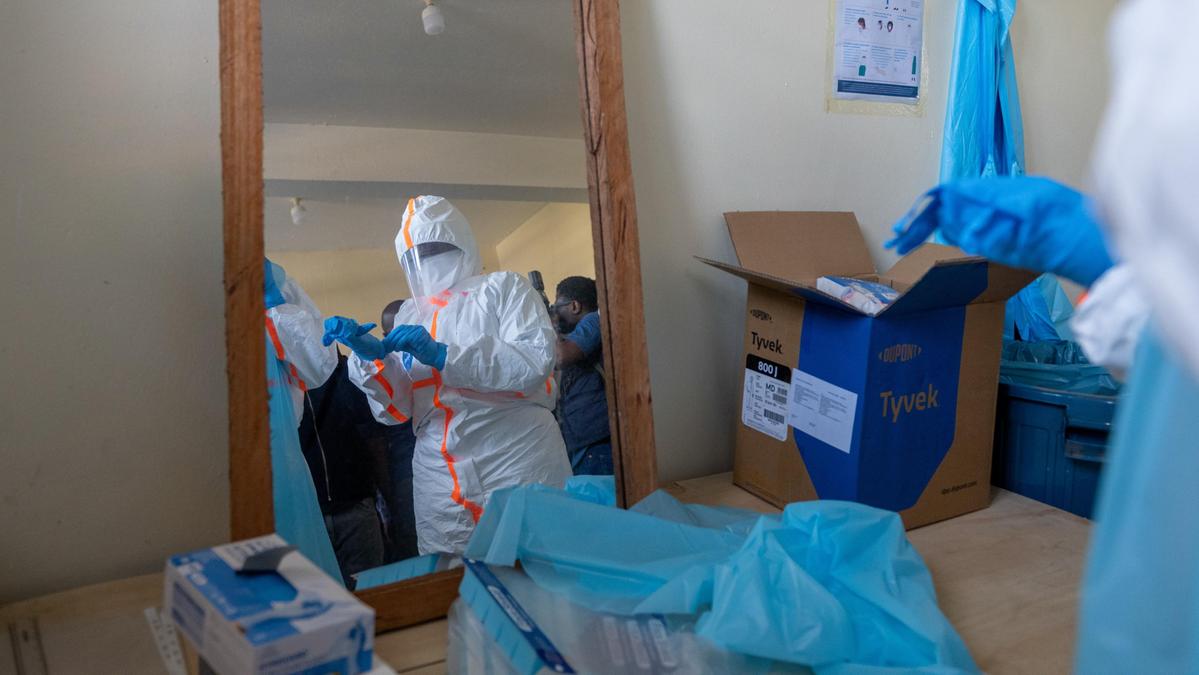 Sospetto caso di Ebola a Cagliari, paziente in isolamento dopo rientro dal Congo