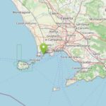 Terremoto di magnitudo 4.4 scuote i Campi Flegrei, panico tra i residenti di Napoli