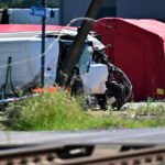 Tragedia in Belgio: incidente tra un pulmino scolastico e un treno, 4 morti