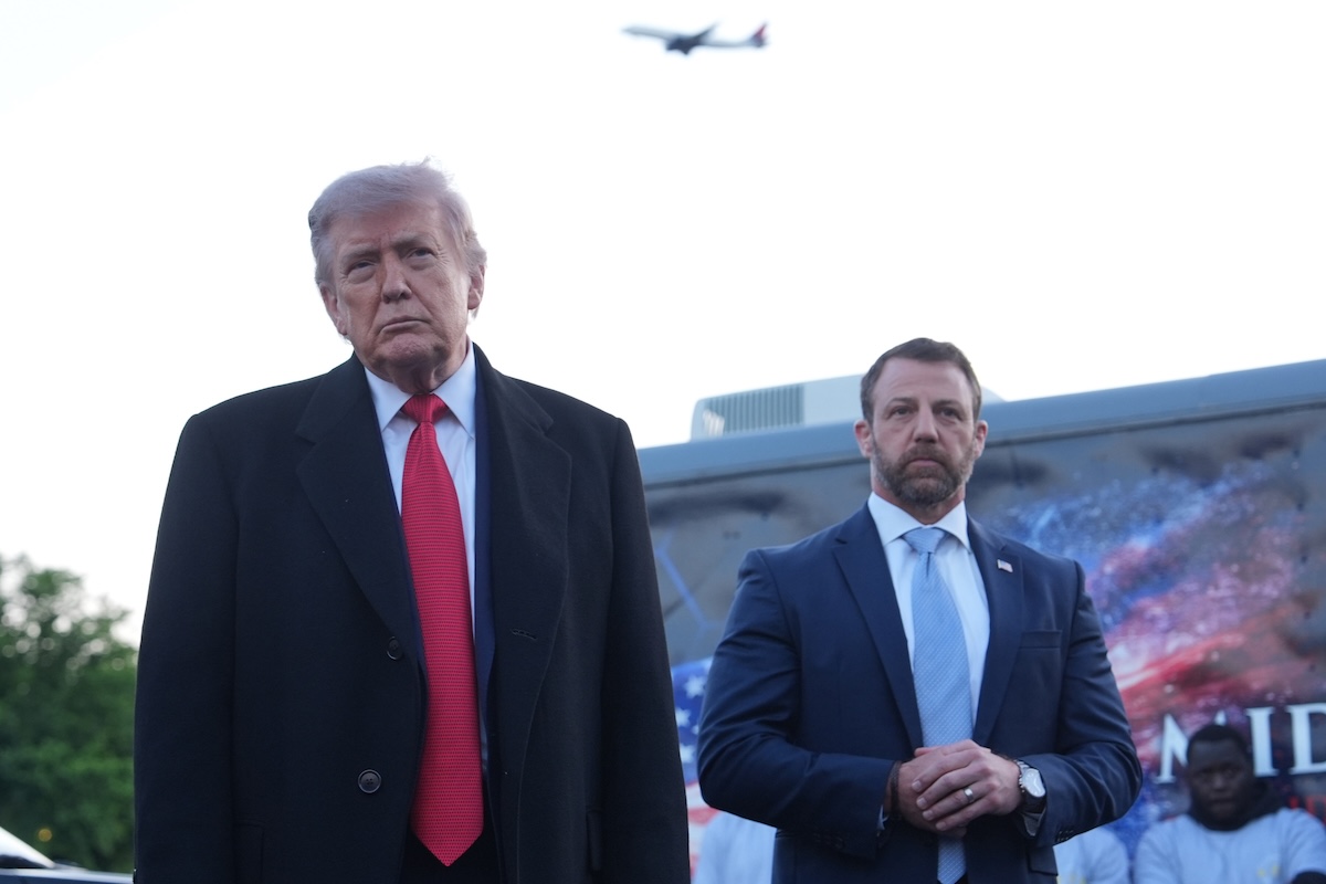 Un tribunale federale statunitense dichiara illegittimi i nuovi dazi al 10 per cento di Trump
