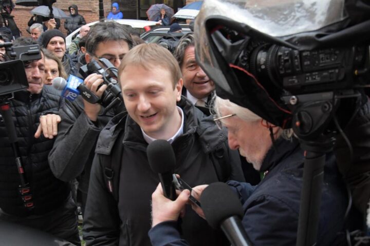 Alberto Stasi ottiene l'affidamento in prova e lascia il carcere di Bollate