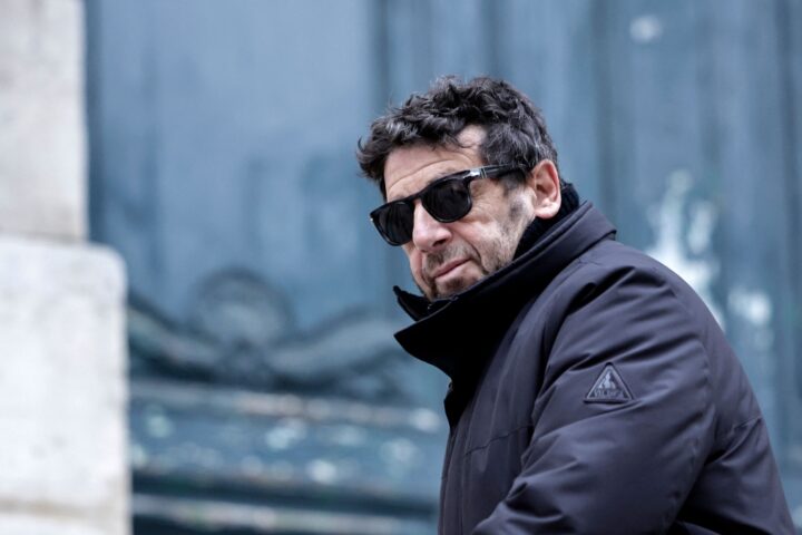 Arrestato a Parigi Patrick Bruel, accusato di molestie e violenza sessuale da 13 donne