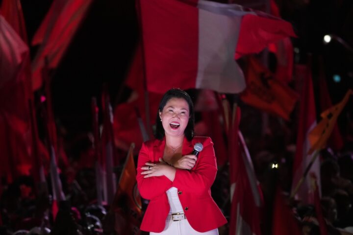 Ballottaggio presidenziale in Perù: Fujimori e Sánchez in competizione dopo un primo turno frammentato