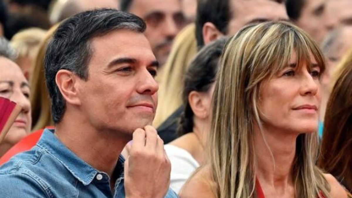 Begona Gomez, moglie di Sanchez, rinviata a giudizio e passaporto ritirato