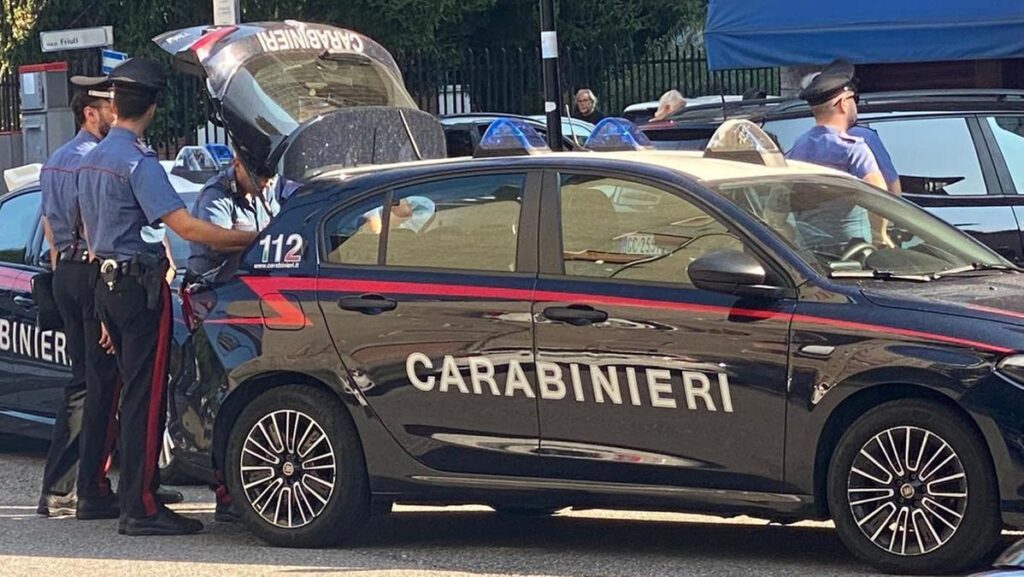 Brucia vivo il padre a Cinisello Balsamo: arrestato figlio con disturbi di personalità
