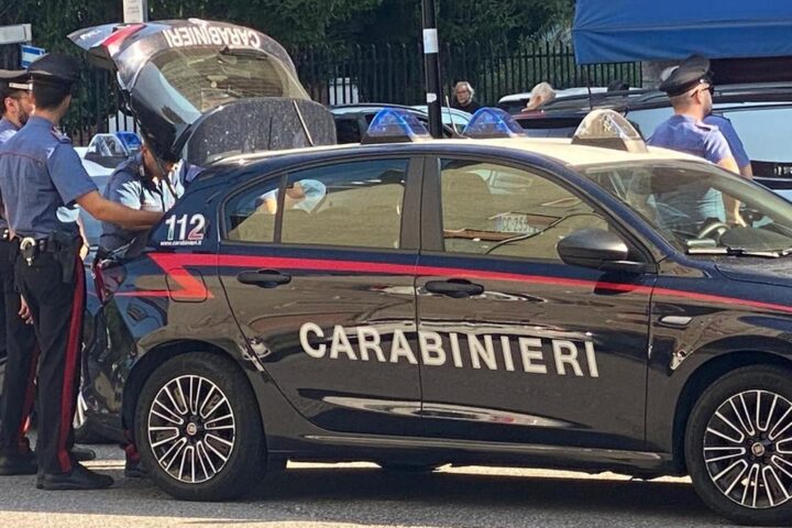 Brucia vivo il padre a Cinisello Balsamo: arrestato figlio con disturbi di personalità