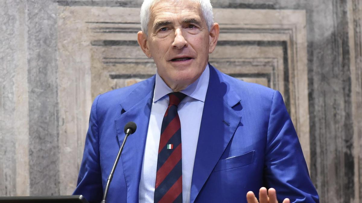 Casini sul sistema elettorale: "Riportiamo le preferenze per combattere l'antipolitica"