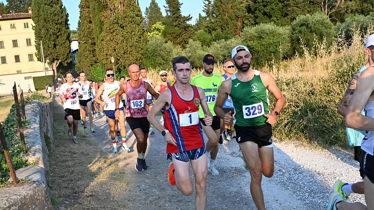 Cassi trionfa al trofeo Sammontana di podismo con un tempo record di 29'29