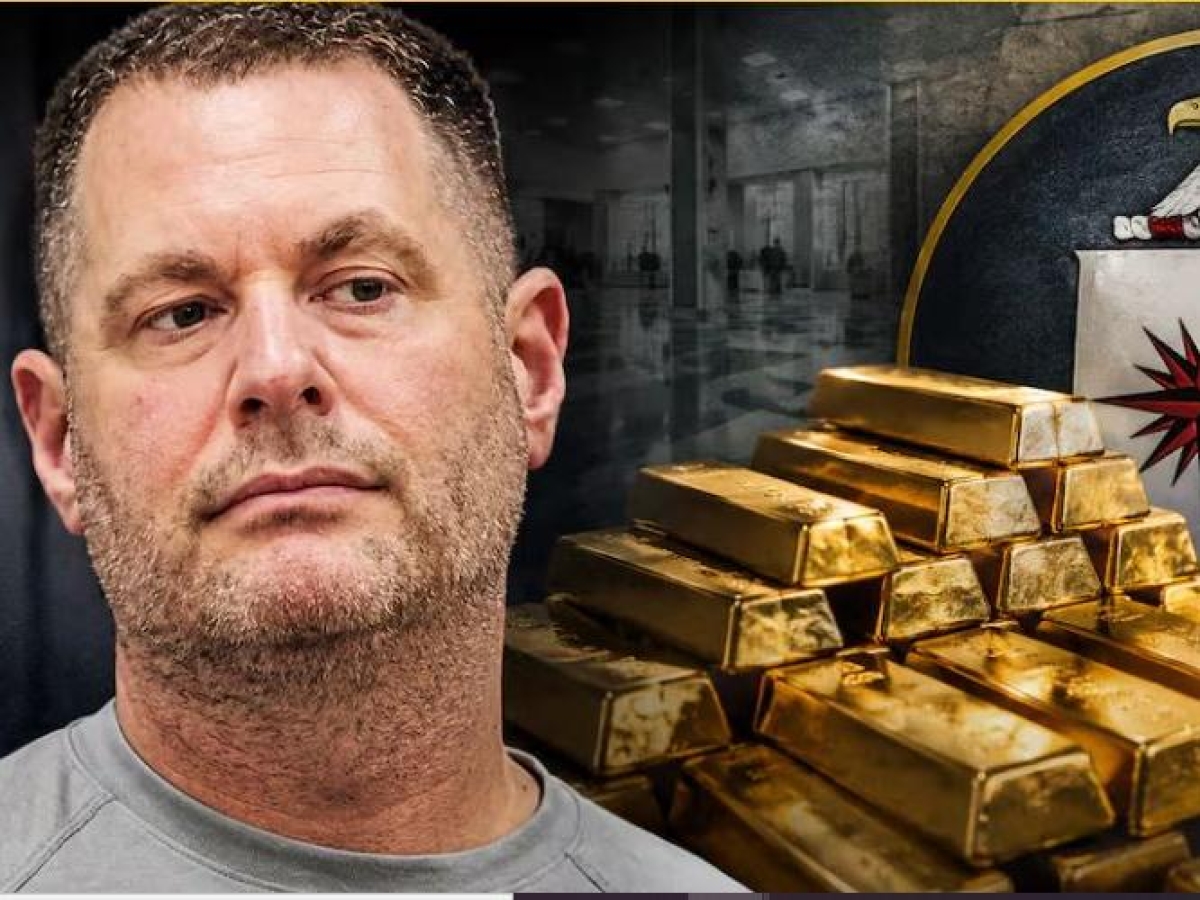 David Rush ruba alla Cia 40 milioni di dollari in oro e contanti con una finta missione segreta