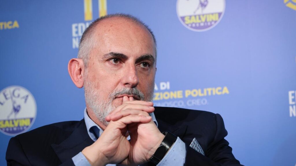 Donnarumma si dimette da ad di Ferrovie dello Stato, Salvini sotto accusa per gestione dei trasporti