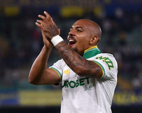 Donyell Malen pronto a brillare con l'Olanda al Mondiale dopo una stagione straordinaria con la Roma