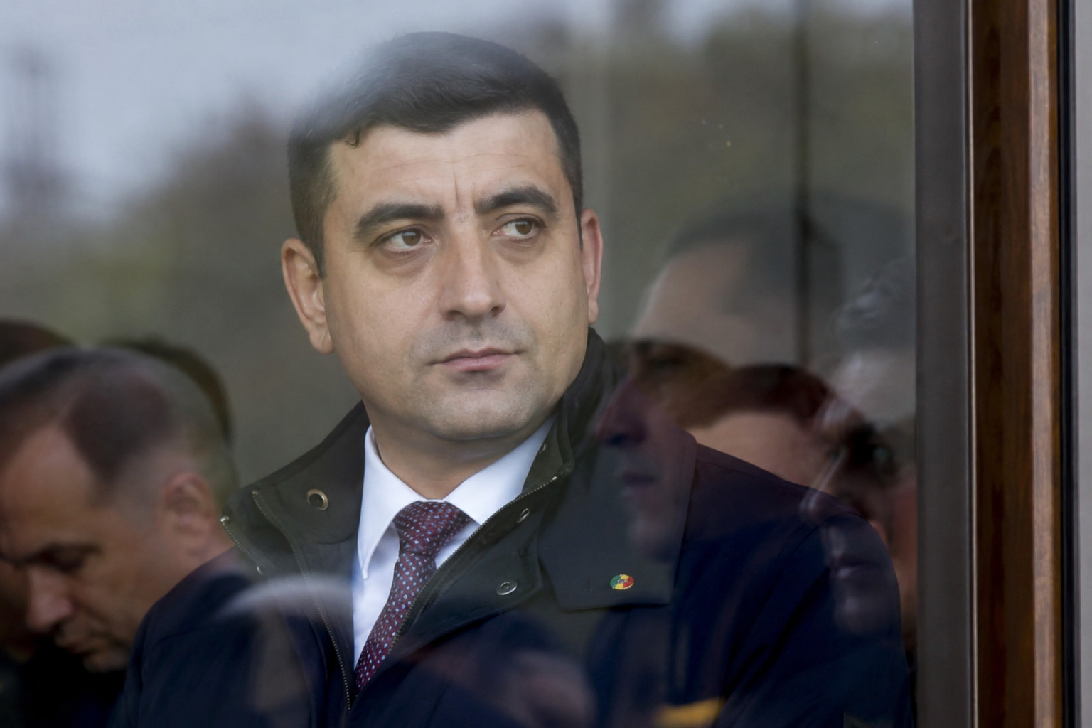 George Simion, il leader nazionalista rumeno accusato di legami con oligarchi e appalti pubblici