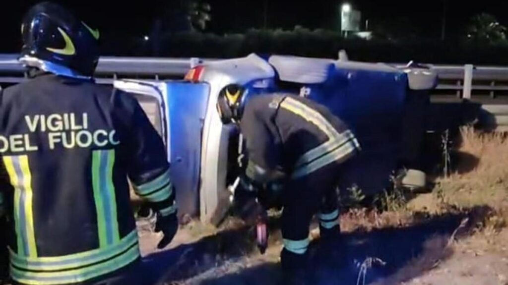 Fuga dai carabinieri: un ragazzo di 16 anni muore in incidente a Orta Nova