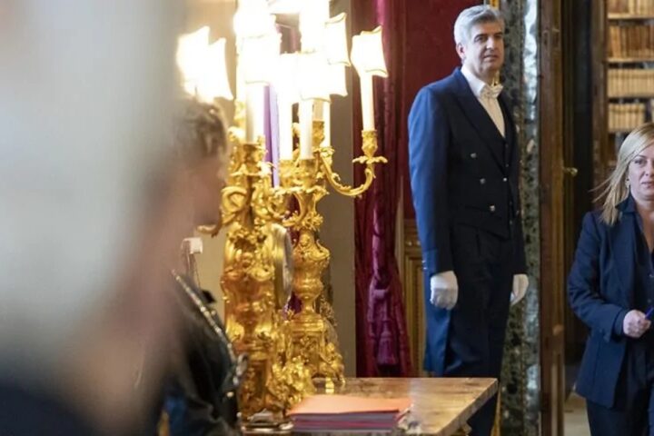 Giorgia Meloni punta al Quirinale: strategia elettorale e il ruolo di Alfredo Mantovano