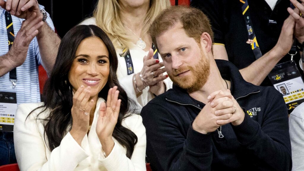 Harry, Meghan e i figli arrivano nel Regno Unito per il count down degli Invictus Games di Birmingham