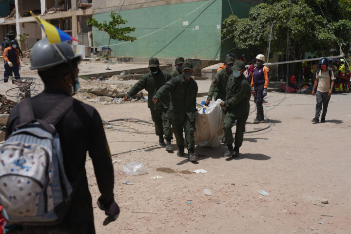 Il bilancio delle vittime dei terremoti in Venezuela sale a 1.430, oltre 3.200 feriti