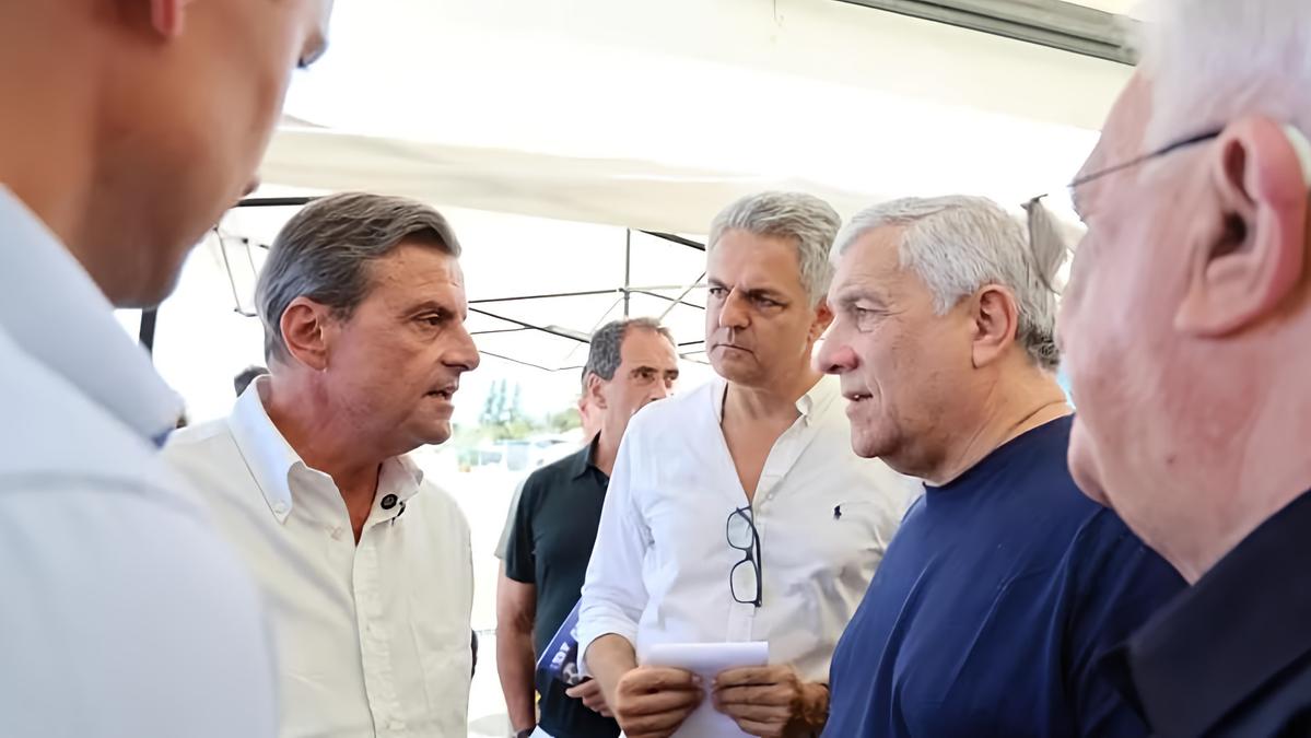 Il centro e le sue dinamiche: Tajani presente, Calenda in arrivo mentre si contende lo spazio ex Dc