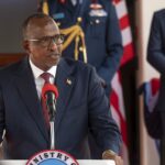 Il ministro della Salute del Kenya ordina di sospendere la costruzione del centro di quarantena contro l’ebola finanziato dagli Stati Uniti