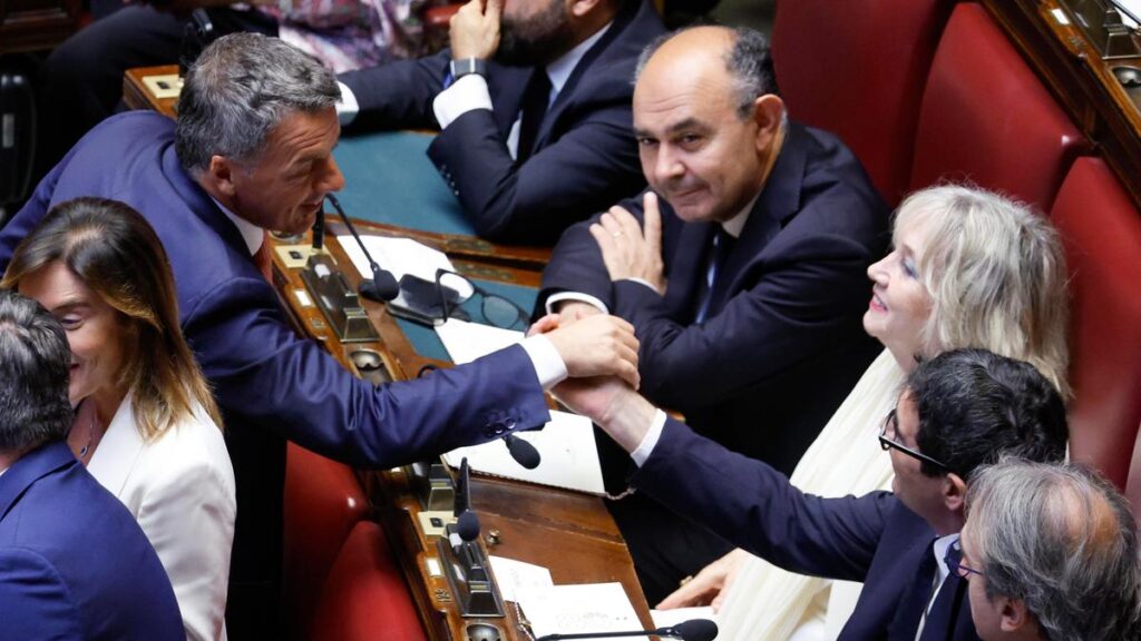 Il paradosso di Renzi: promuove il campo largo ma riceve opposizione interna