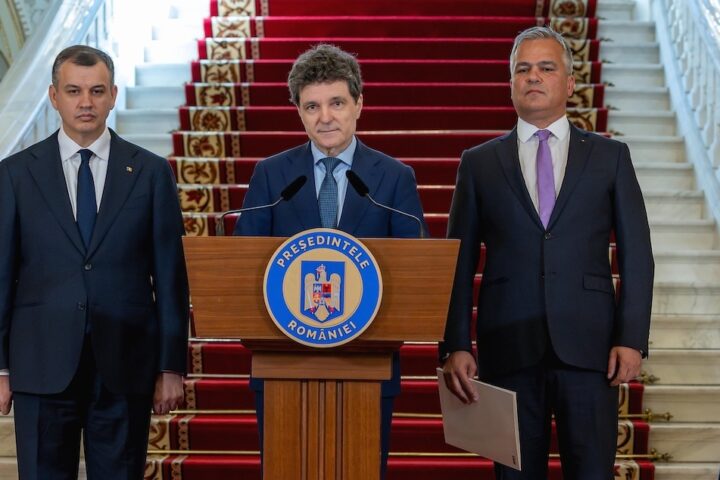 Il presidente della Romania nomina il secondo primo ministro in due mesi di crisi politica