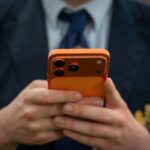 Il Regno Unito vieta ai minori di 16 anni l’uso dei social network per tutelare la salute mentale