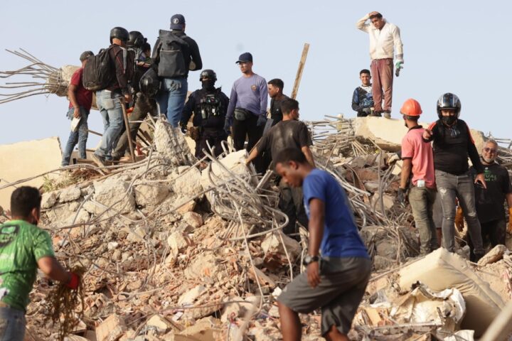 Il Venezuela colpito dal terremoto: i vigili del fuoco italiani in azione a La Guaira