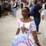 Il viaggio apostolico di papa Leone XIV in Spagna si conclude con incontri istituzionali e celebrazioni